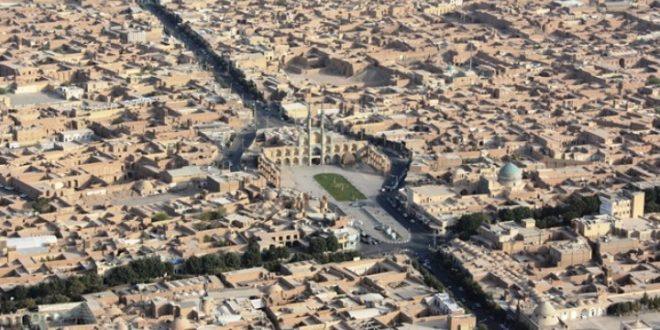 شهروندان بر لبه تساهل و تکلف: