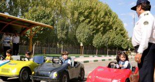 یکی فرمان از دست اینها بگیرد