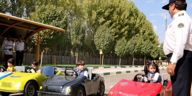 یکی فرمان از دست اینها بگیرد